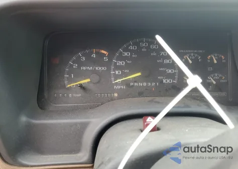 1995 Chevrolet Suburban K1500 z USA, uszkodzony, nr VIN 1GNFK16K8SJ421357